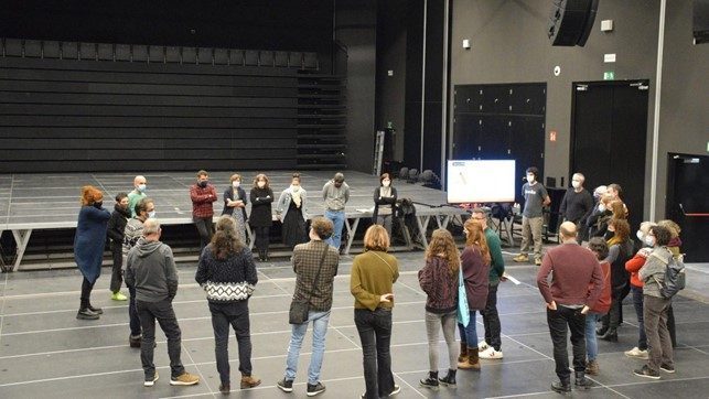 Photo de la Salle polyvalente du centre culturel et médiathèque Lekuona Fabrika à Errenteria, en Guipuscoa, Pays basque espagnol.