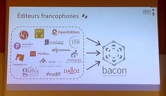 Phtographie d'un support de présentation schématisant le processus d'interropérabilité